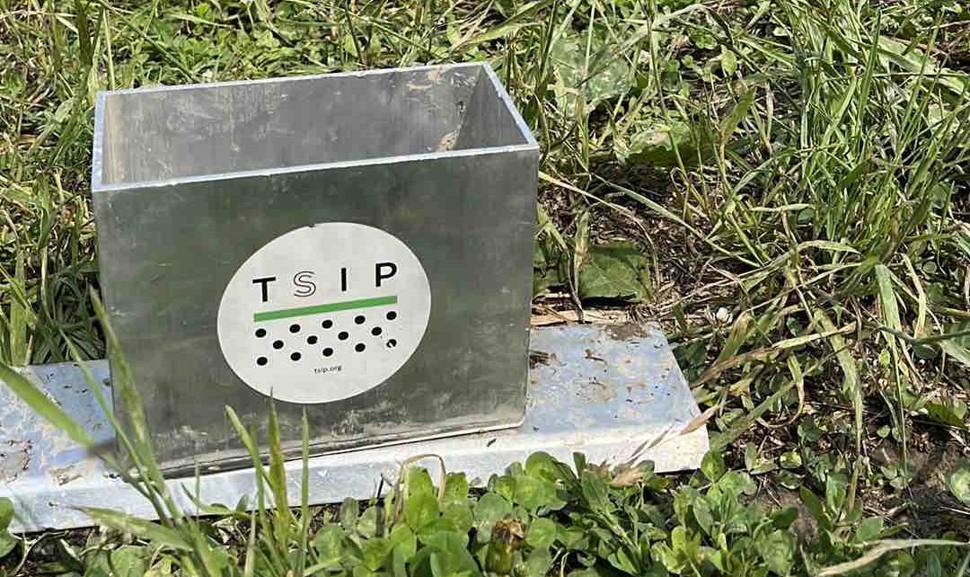 Field sampling kit equipment